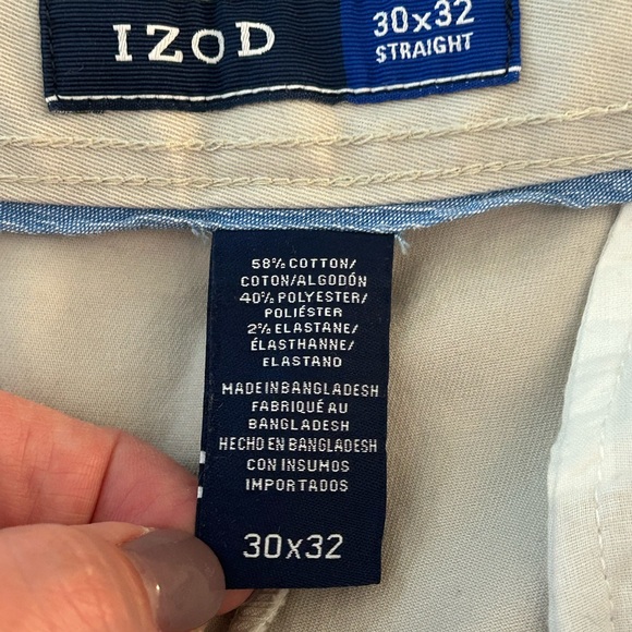 Men’s Izod Chinos - Picture 3 of 4